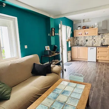 Maison Au Pied Des Moulins